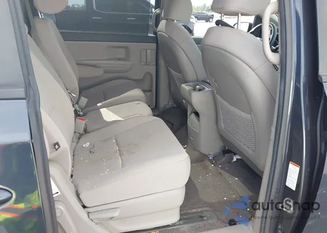 2015 Kia Sedona Lx from USA, damaged, VIN KNDMB5C19F6061074